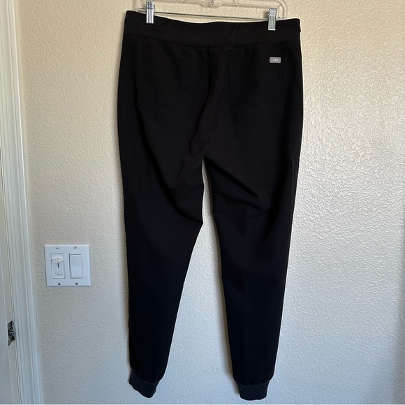 FIGS Zamora Jogger Scrub Pants Black Size M PO 1602 - Picture 6 of 15